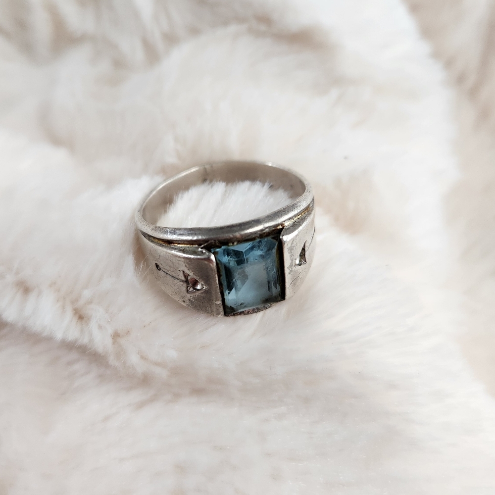UNCAS Vintage STERLING (925) Blue Gemstone (Aquamarine) Ring, Size 11